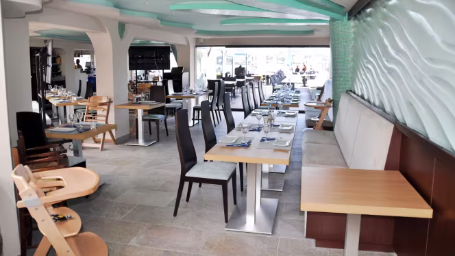 Alma Beach Bar & Steak House - Thin Pizza & Paellas - 5