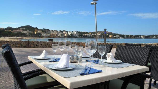 Alma Beach Bar & Steak House - Thin Pizza & Paellas - 0