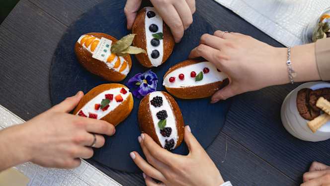 Il Grande Gatsby Bar & Restaurant - 4