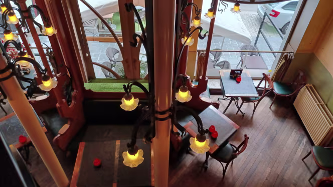 La Porteuse d'Eau - 4