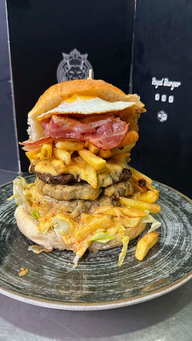 Royal Burger - 8
