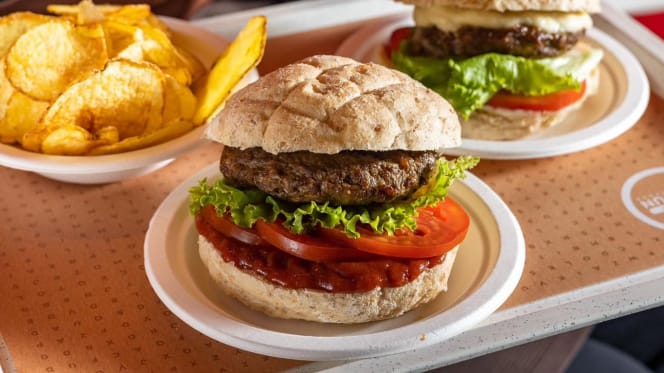 M**BUN Slowfastfood - Rivoli - 1