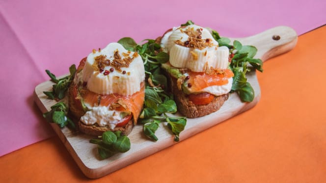 Too Much - Brunch Cafè - 0