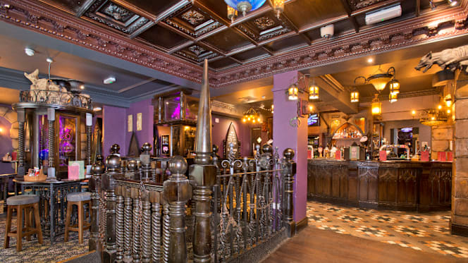 Pit & Pendulum Nottingham - 3