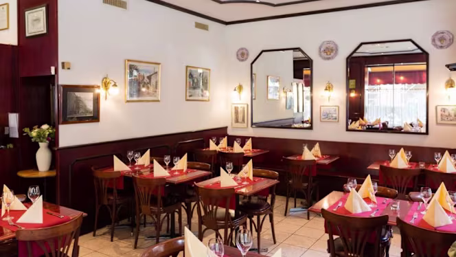 Café Restaurant de la Radio - 5