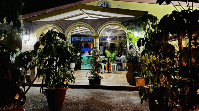 Hangar Costa Vintage - 3