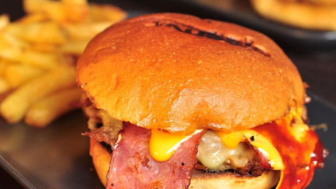 Ozzie Steakhouse - Carcavelos - 1