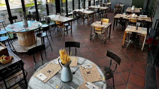 El Kiosko Heron City - 7