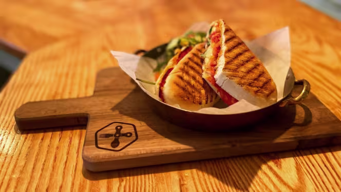 Eet- & Wielercafé Cours - 5