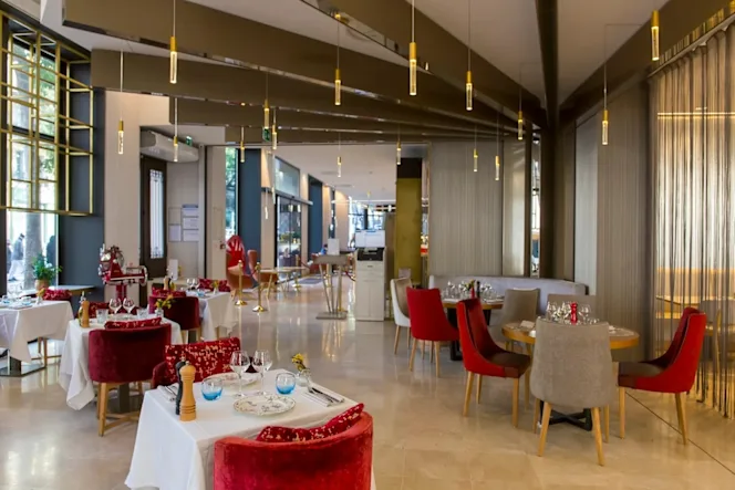 Le Bouillon M Restaurant (NH Collection) - 0