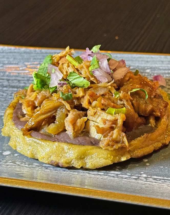 Taquería Los Carnales - 7