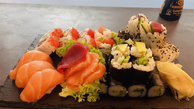 Aloha Poke & Roll - 0