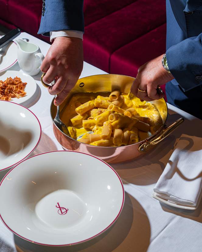 Primiera Bar & Restaurant - 2