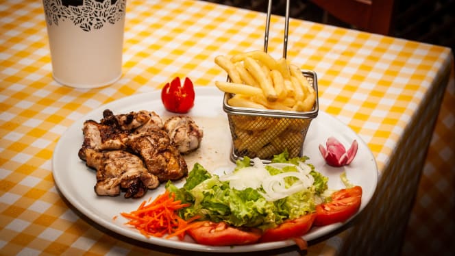 Casa João e Pizzaria - Carvoeiro - 1