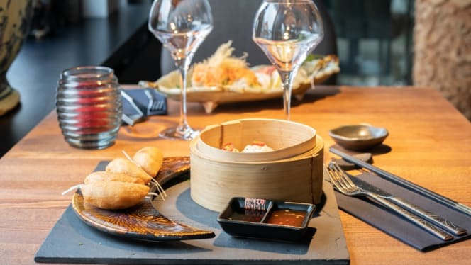 Cha House Restaurant & Lounge - 5