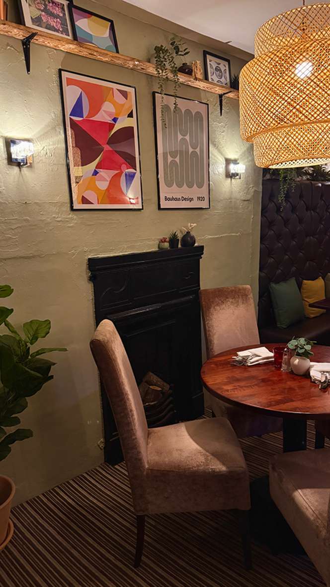 House & Kitchen Grill by Chapters - 0