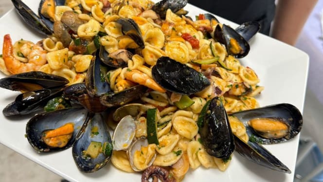 Delizia Ristorante Pizzeria - Torino - 8