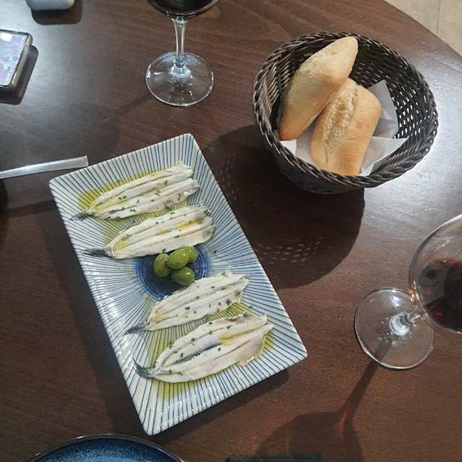 Taberna Mis Vinos - 4