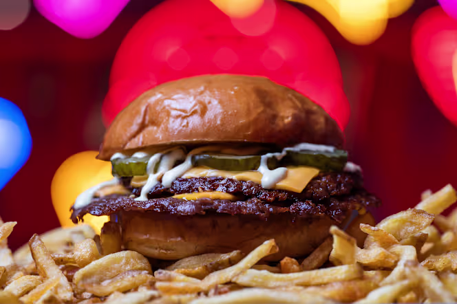 Distrito Burger -  Ferrocarril - 2