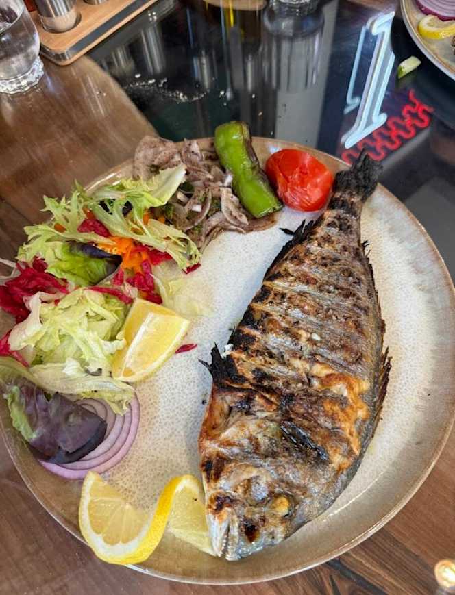 Le Baron Restaurant - 3