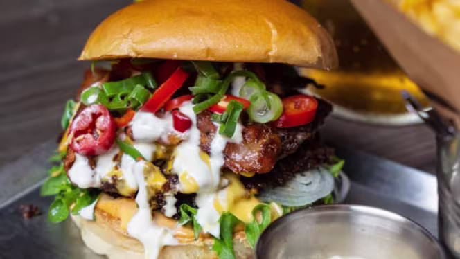 Brödernas Järntorget - 9