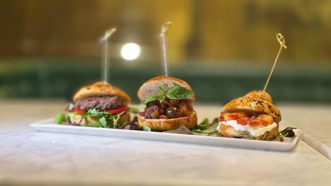 Tyke - Lounge Bar - Messina - 4