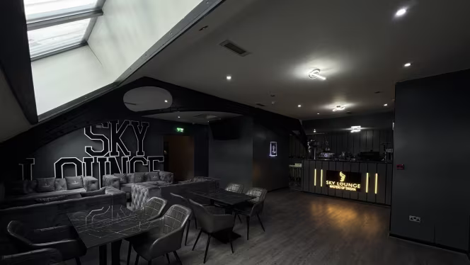 Sky Lounge Shisha Restaurant - 4