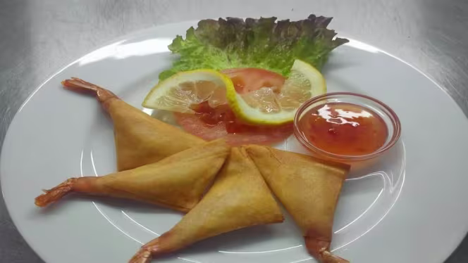 Eat Thai Craft Bar - 7