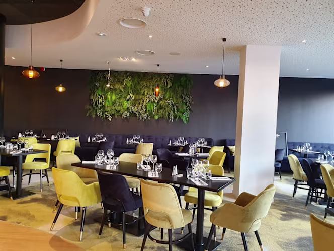 CHAPEAU - Living - 9