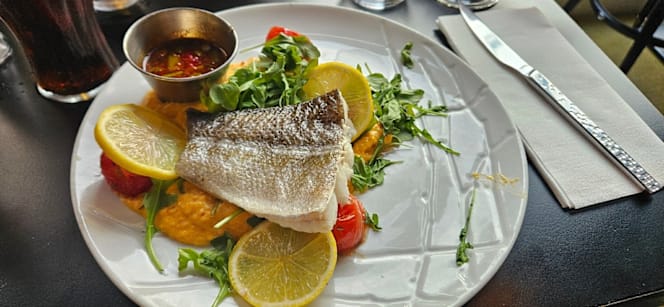 CHAPEAU - Living - 5