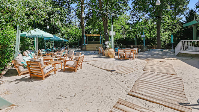 La Beach - Paris - 0