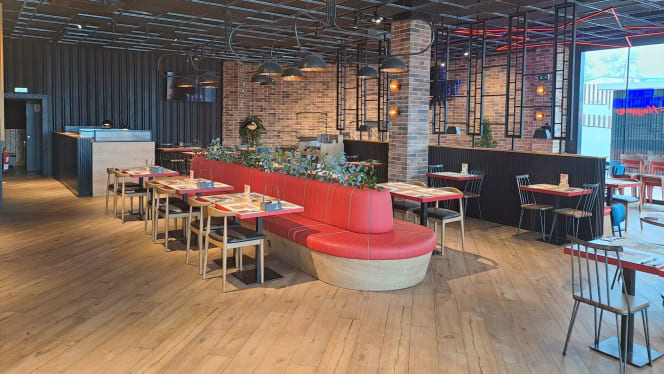 Foster´s Hollywood Vilanova i la Geltrú - 2