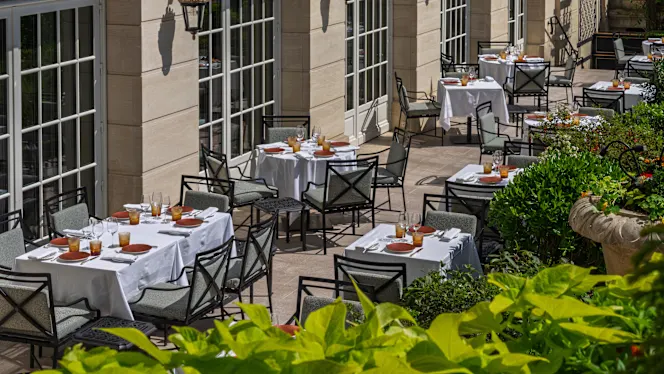 Summer by Lacoste - Shangri-La Paris - Paris - 0