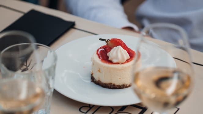 La Cour d'Honneur - 6