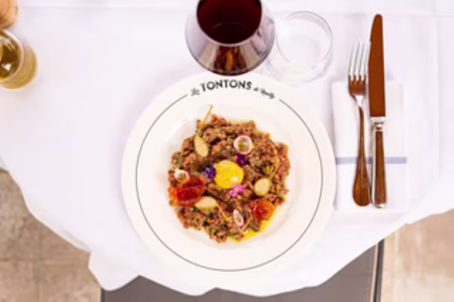 les Tontons de Neuilly - 1