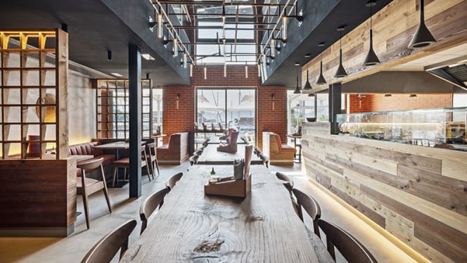 IZANAGI SushiCafé - 9