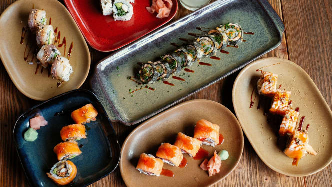 IZANAGI SushiCafé - 7