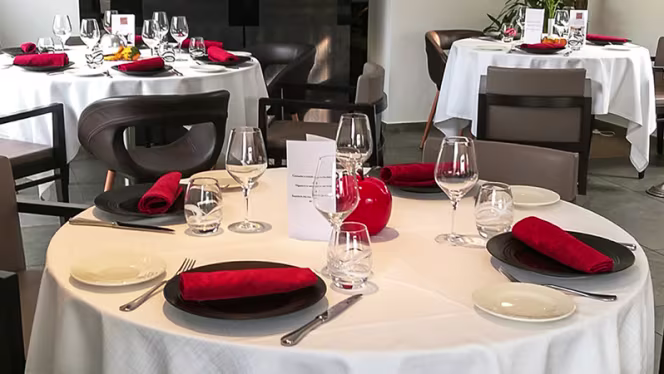 Denis RESTAURANT Blanc - 2