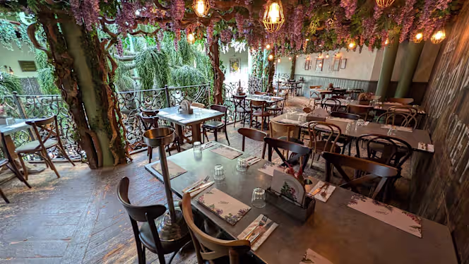 The Botanist Newcastle - 2
