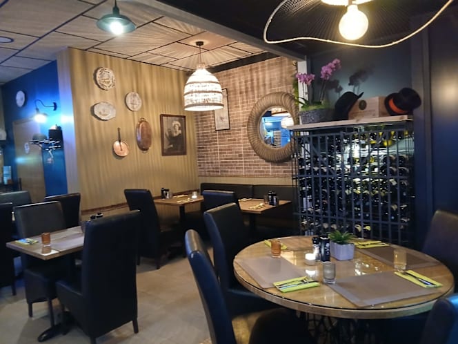 Chris & Co. - Bistro Gourmand - 0