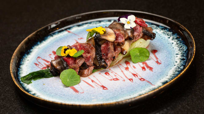 Azul e Branco - H10 Duque de Loulé - 4