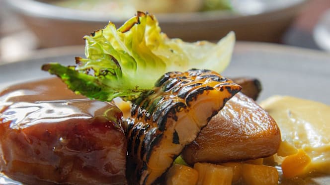 The Loveable Rogue - West End - 3