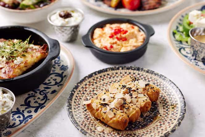 GREKISKA Grill & bar Tumba - 2