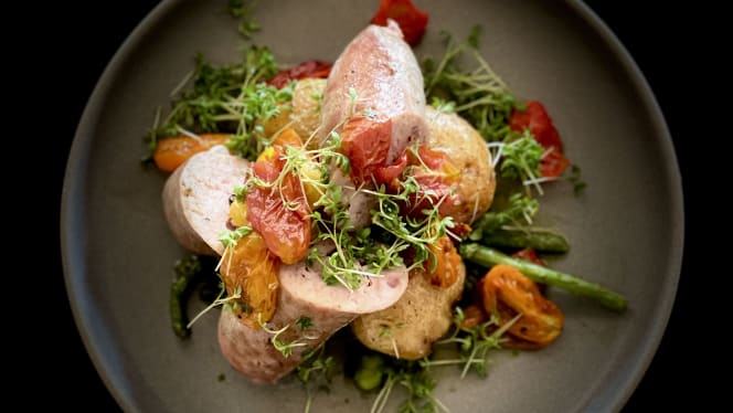 The Restaurant at Sheraton - 2