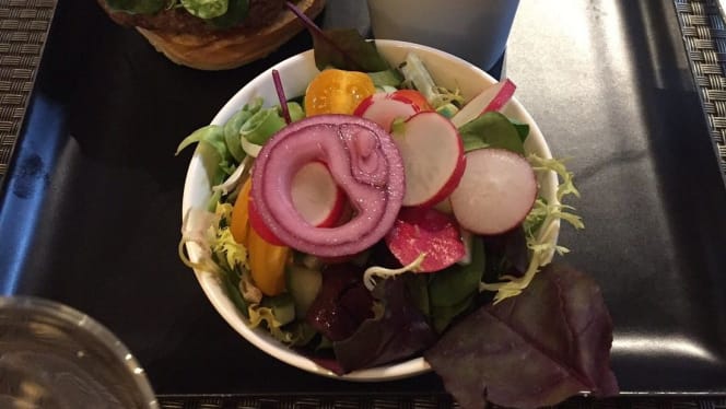 Comme une Abeille - 2