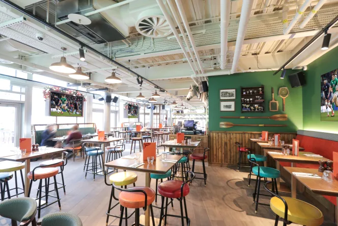 Redwood Pub & Kitchen - 0