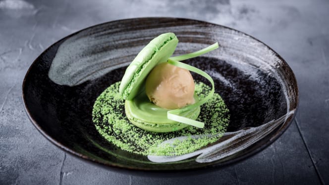 Sticky Mango Tower Bridge - 0