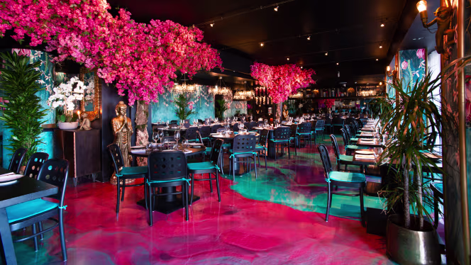 Sticky Mango Tower Bridge - 3