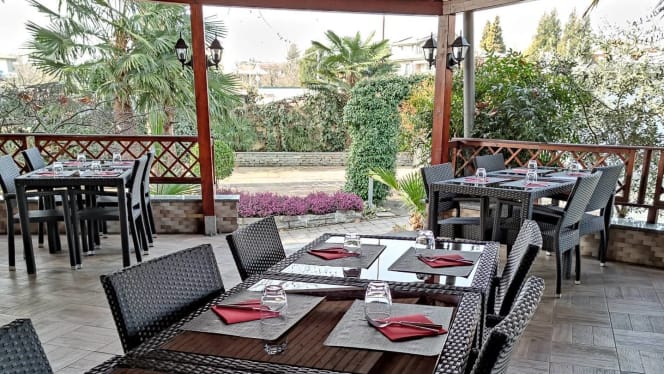 Giardini d'oro - Ristorante Italiano, Asiatico e Sushi - 2