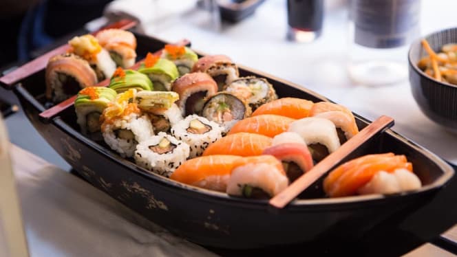 Giardini d'oro - Ristorante Italiano, Asiatico e Sushi - 0